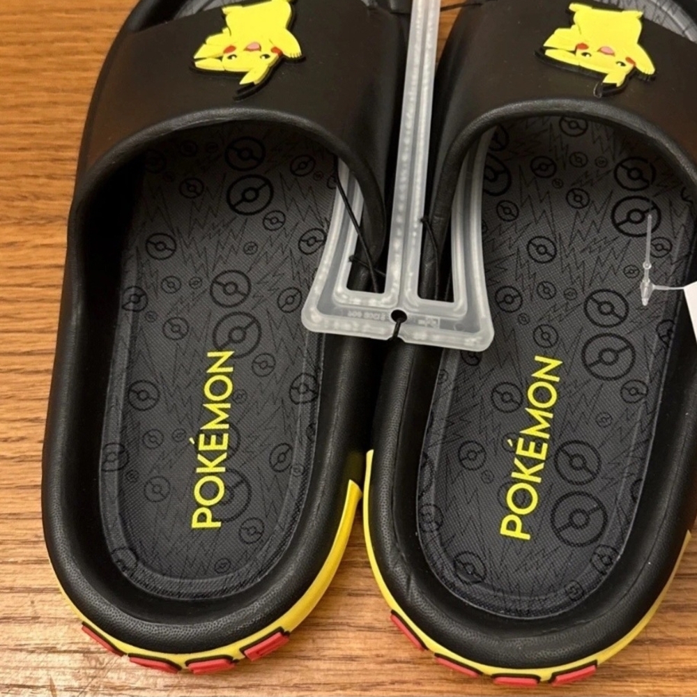 Pokemon Kids Black Slides - Picture 4 of 9